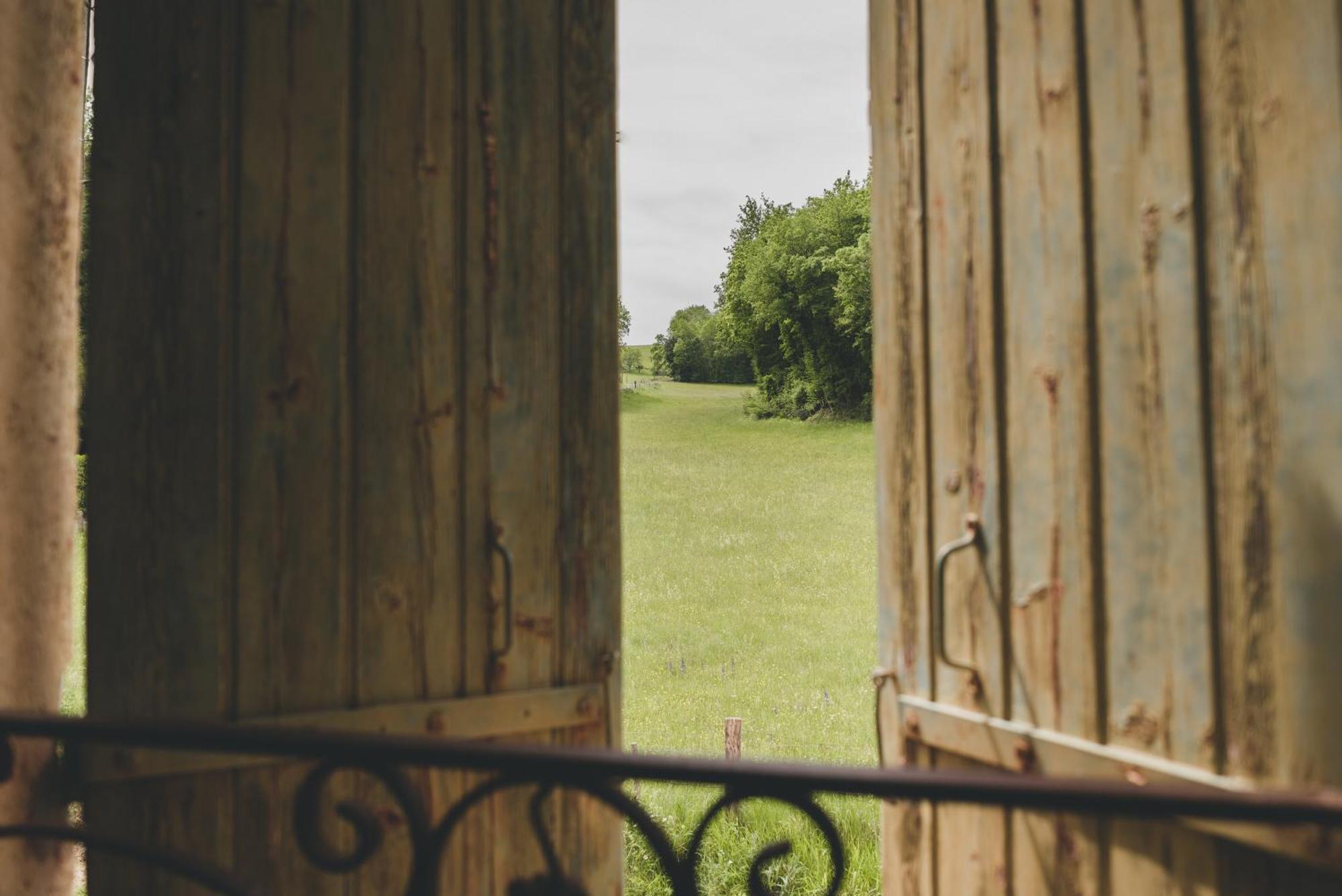 Gite Du Manoir Le Roc Couze-et-Saint-Front Екстер'єр фото