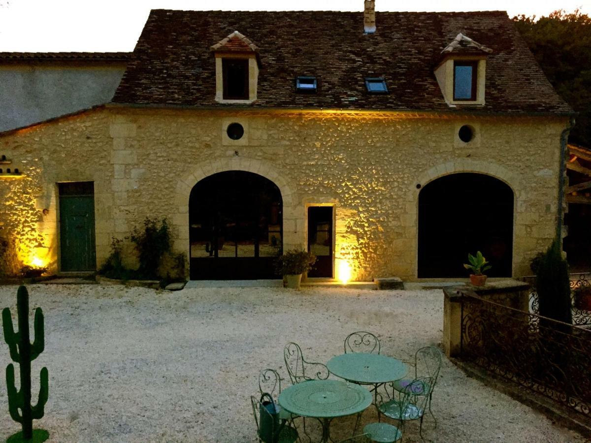 Gite Du Manoir Le Roc Couze-et-Saint-Front Екстер'єр фото