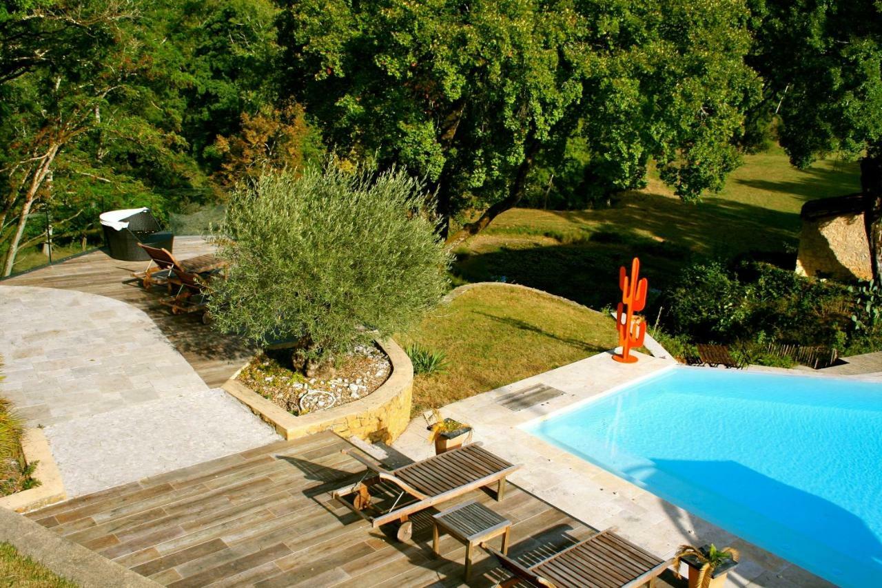 Gite Du Manoir Le Roc Couze-et-Saint-Front Екстер'єр фото