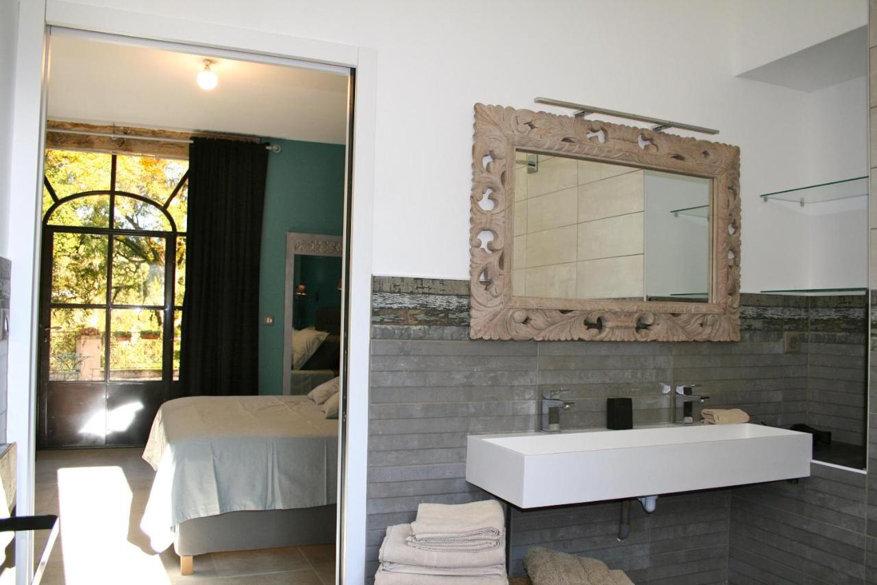 Gite Du Manoir Le Roc Couze-et-Saint-Front Екстер'єр фото